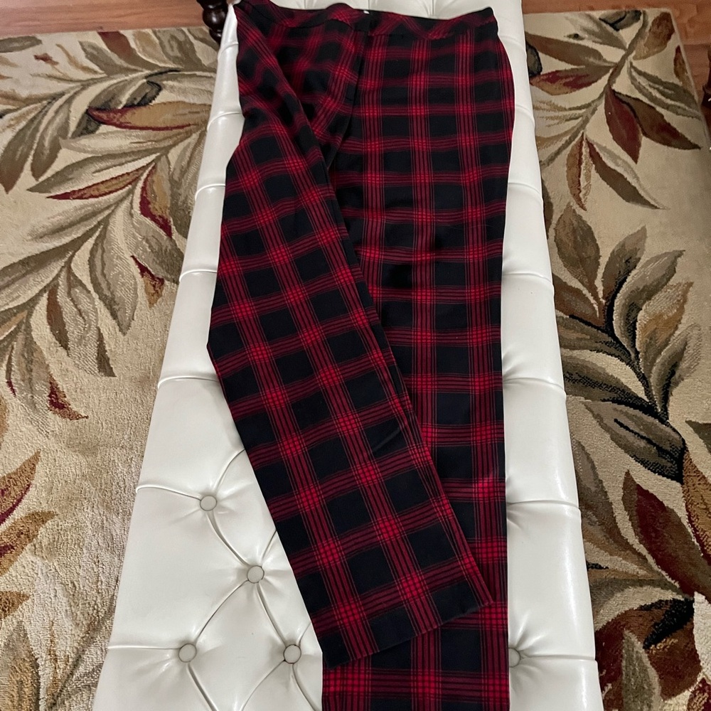 J. Jill Pants Women’s Size Med Red & Black plaid dress pants